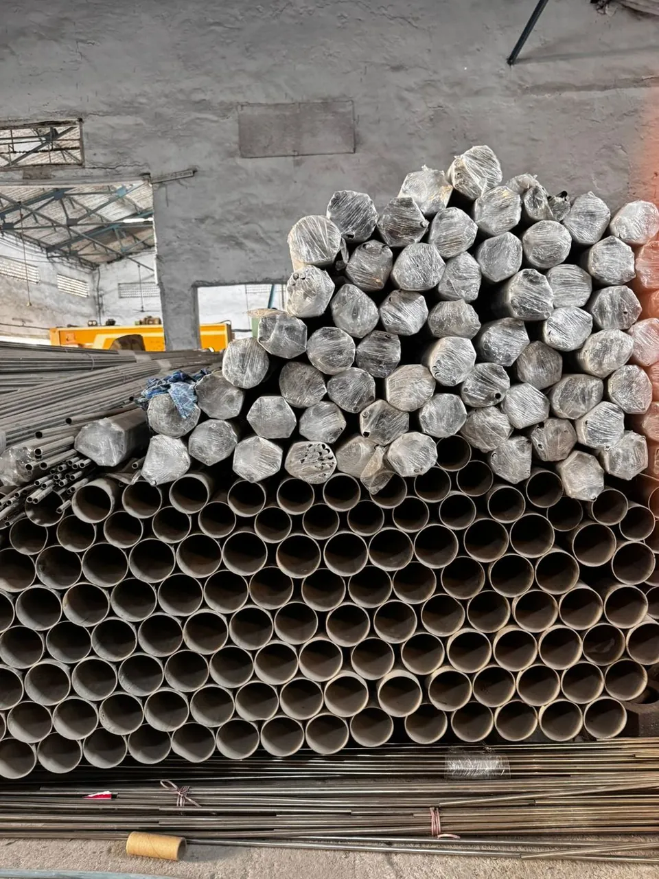 High-temperature alloy tube stock at Ruby Infra